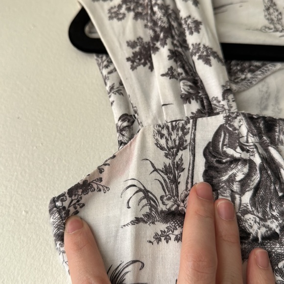 Bernie Dexter - Picture 5 of 5